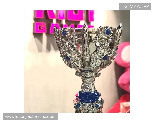 IG在冠军杯积分榜中以78分稳居第一位置展现强大实力