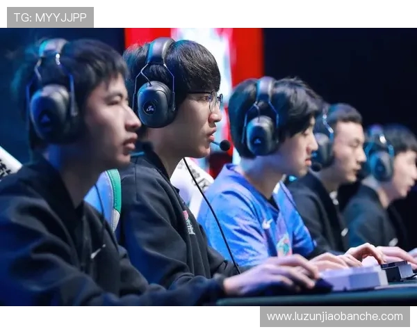 LNG战队在DOTA2比赛中的快速反应与战术调整分析